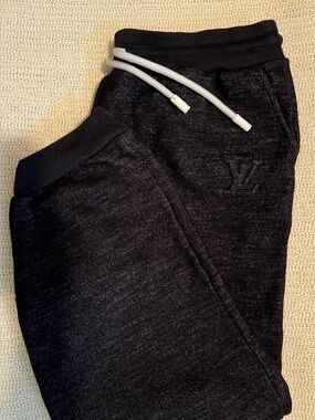 Louis Vuitton Sweatpants / Jogging Pants (Size: L Men) - Authentic